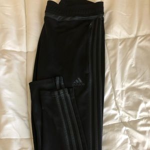 Adidas sweatpants